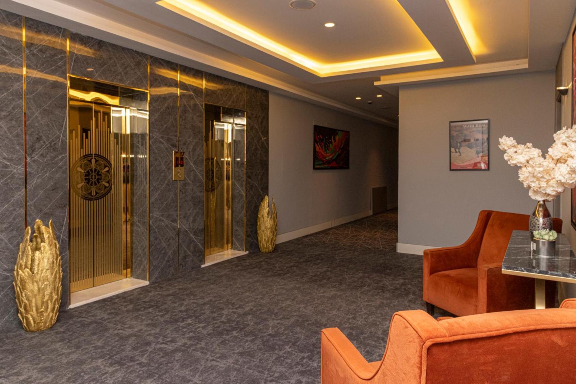 Luxury Palace Hotel Амман Экстерьер фото