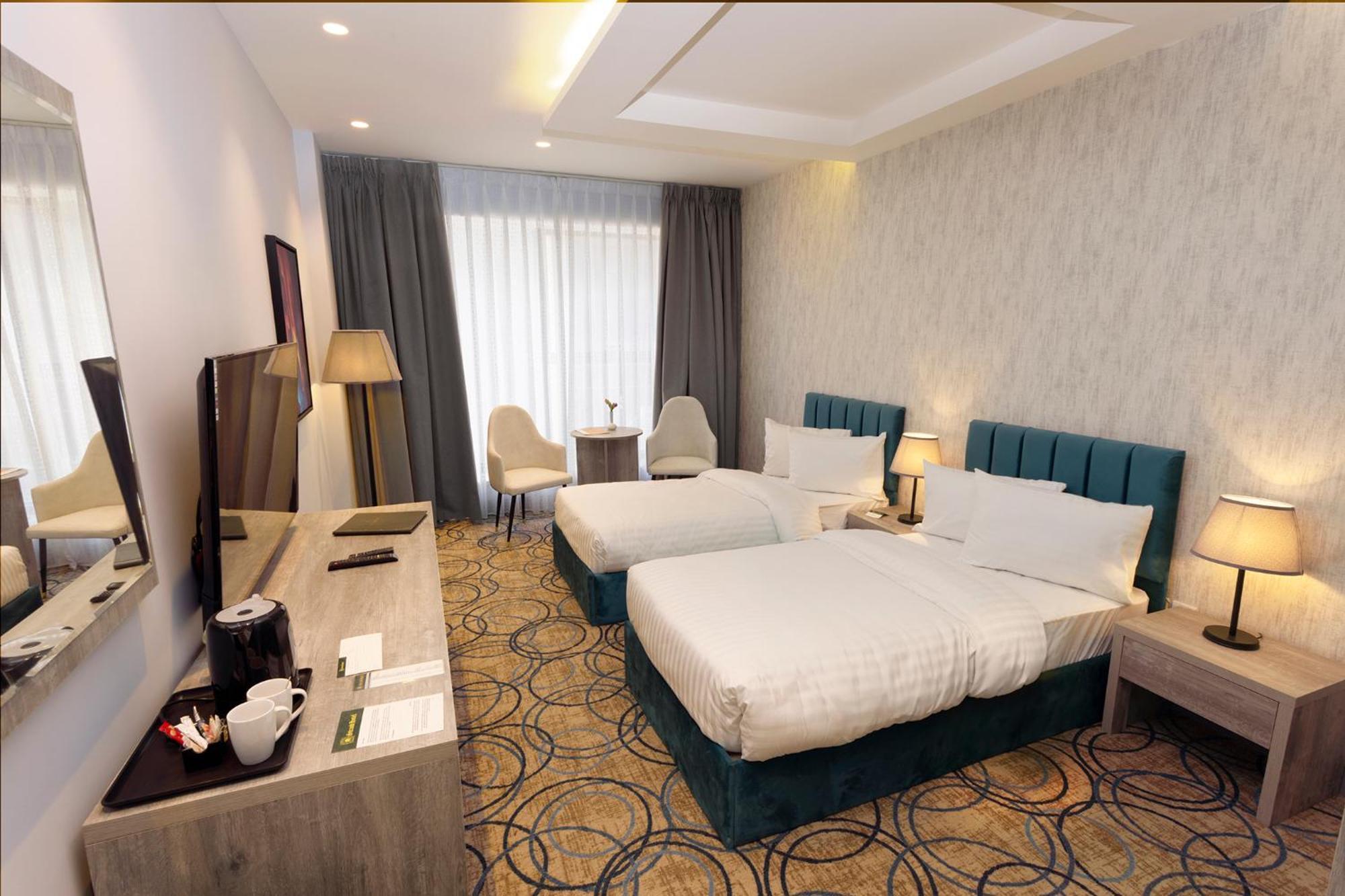 Luxury Palace Hotel Амман Экстерьер фото